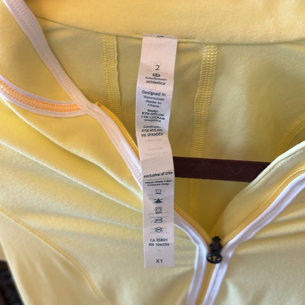 Lululemon Jacket - Picture 8 of 12